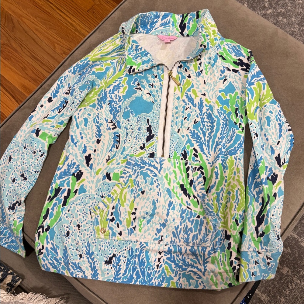 Lilly Pulitzer “Let’s Cha Cha” popover, Medium, EUC